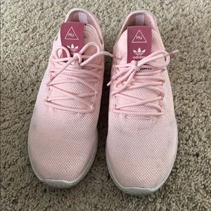 Adidas pharrell williams